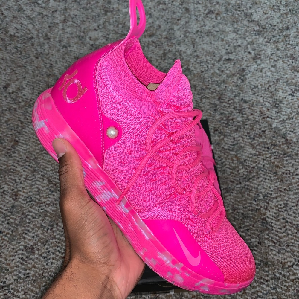 Nike KD 11 “Aunt Pearl”
